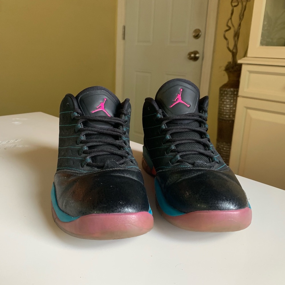 Jordan Velocity - Picture 2 of 6